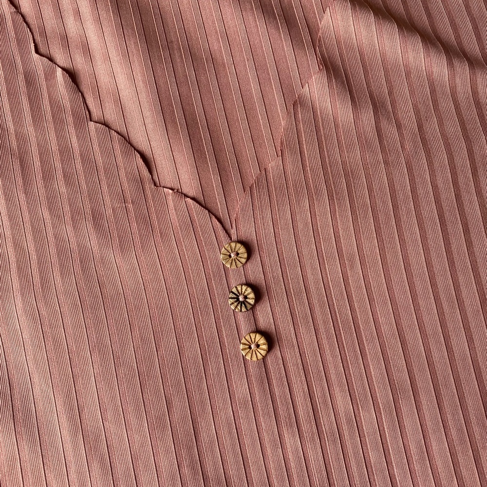 👚 - Picture 2 of 2